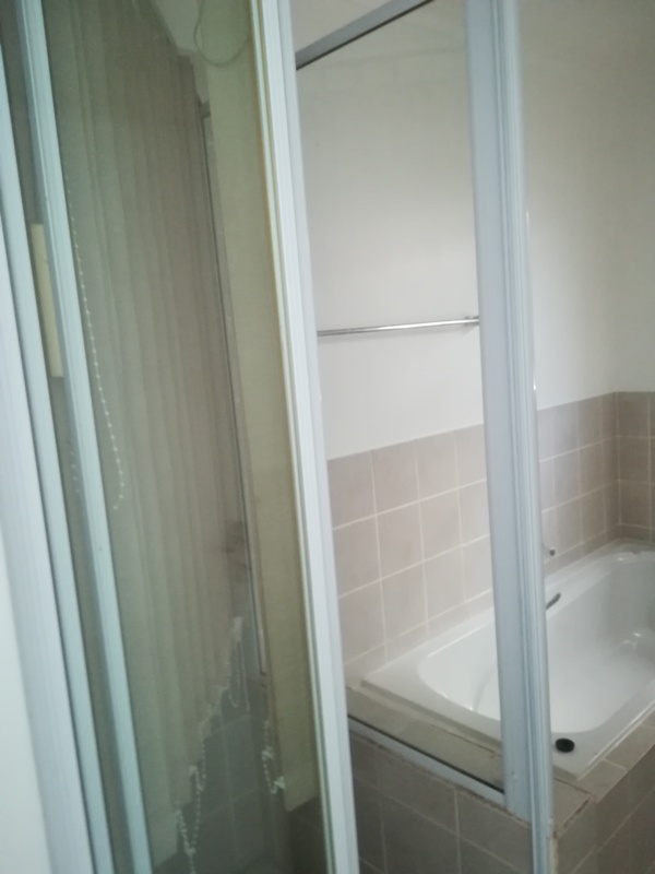 To Let 2 Bedroom Property for Rent in Guldenland Western Cape